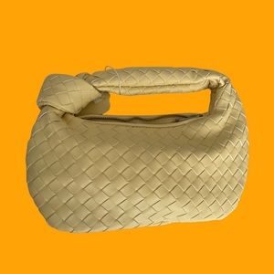 Zig Zag top knotted bag